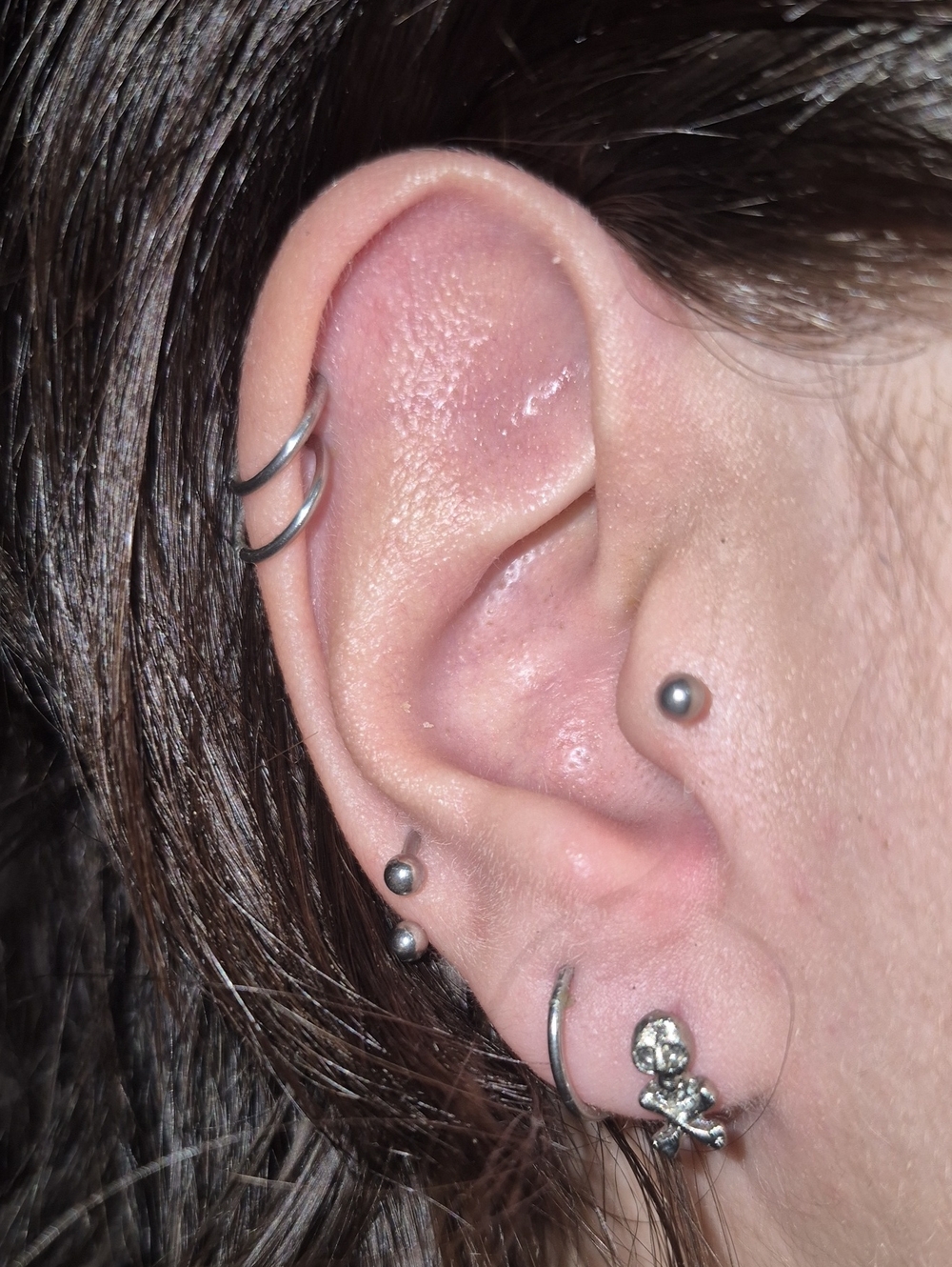 Silver Skull & Crossbones Stud Earring / Piercing – Single Piece
